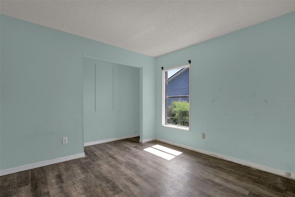 Image 11 of property listing at 5119 HEATH DRIVE, Orlando, FL 32812