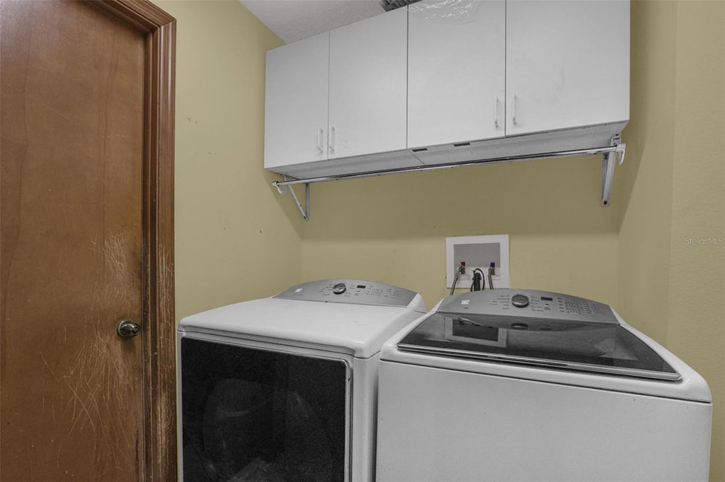 Image 20 of property listing at 5119 HEATH DRIVE, Orlando, FL 32812