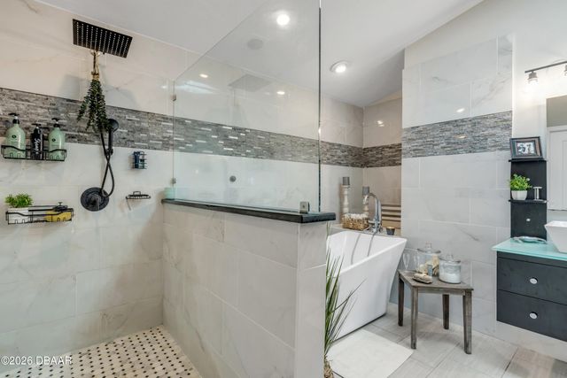 4623 S Atlantic Avenue, New Smyrna Beach, FL 32169