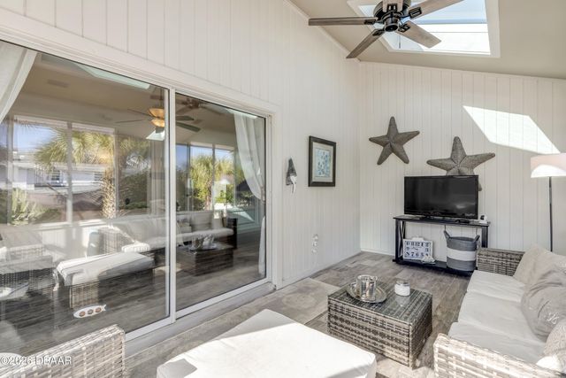 4623 S Atlantic Avenue, New Smyrna Beach, FL 32169