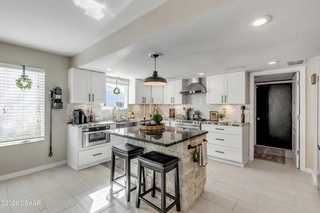 4623 S Atlantic Avenue, New Smyrna Beach, FL 32169