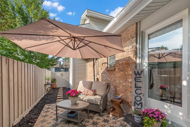 2501 Shady Ridge Drive, Bedford, TX 76021