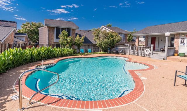 2501 Shady Ridge Drive, Bedford, TX 76021