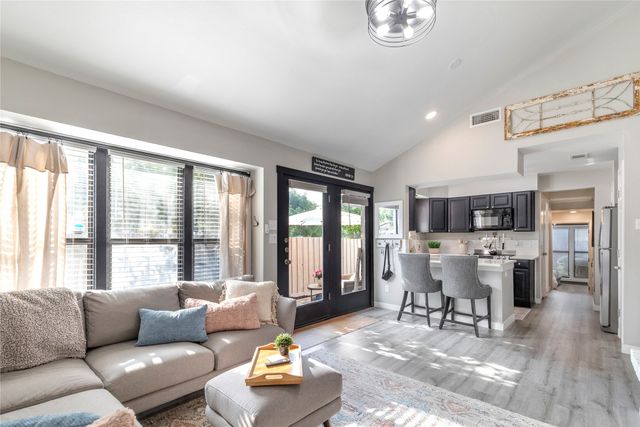 2501 Shady Ridge Drive, Bedford, TX 76021