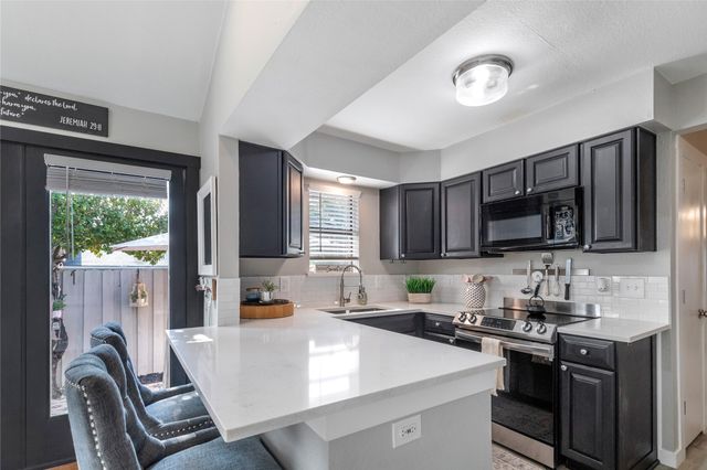2501 Shady Ridge Drive, Bedford, TX 76021