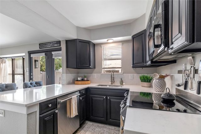 2501 Shady Ridge Drive, Bedford, TX 76021