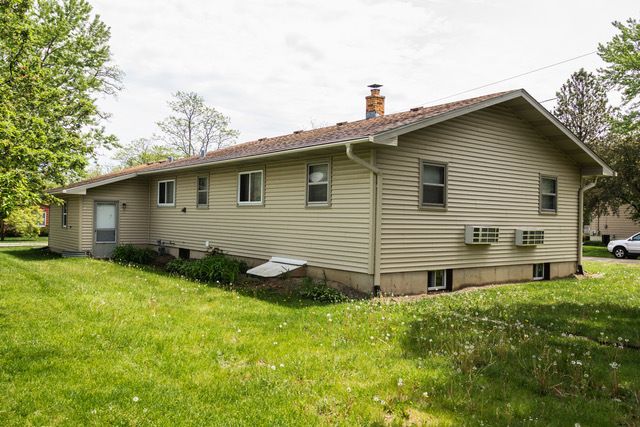 1244 Park Avenue, Winthrop Harbor, IL 60096