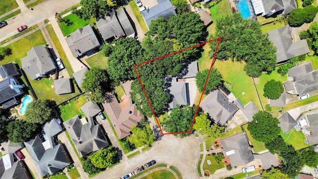 15047 Tramore Drive, Houston, TX 77083