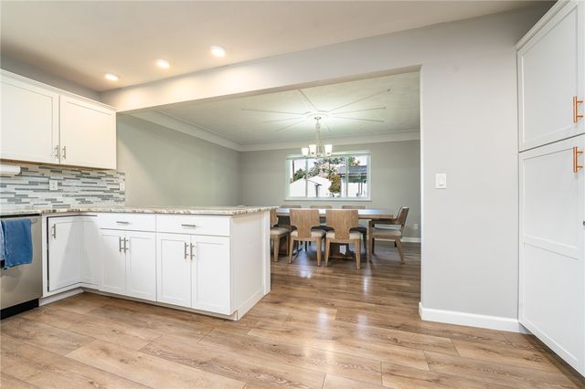 2411 Brown Bark Drive, Beavercreek, OH 45431