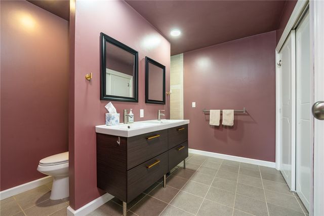 2411 Brown Bark Drive, Beavercreek, OH 45431