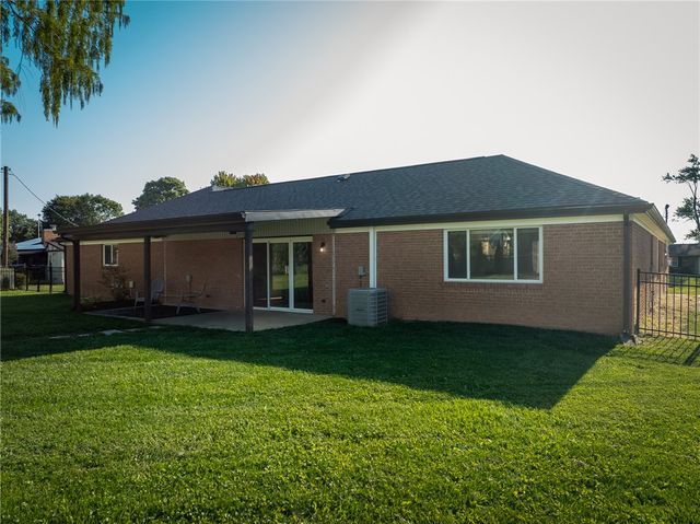 2411 Brown Bark Drive, Beavercreek, OH 45431