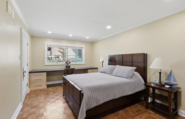2132 Island Drive, Lexington, KY 40502