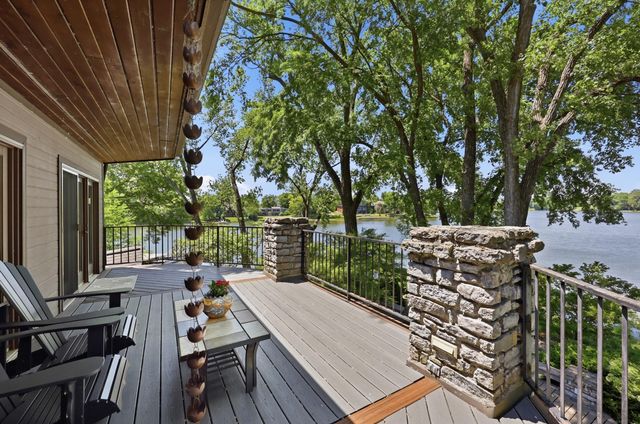 2132 Island Drive, Lexington, KY 40502