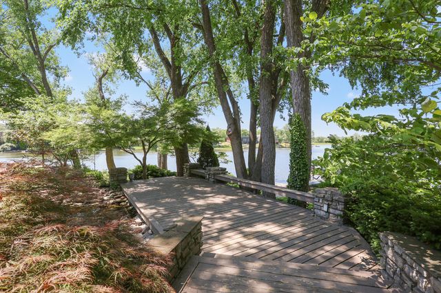 2132 Island Drive, Lexington, KY 40502