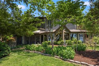 2132 Island Drive, Lexington, KY 40502