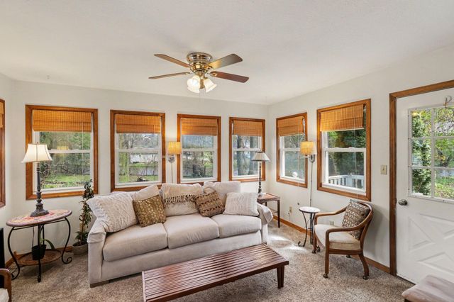 326 W Chart Street, Plainwell City, MI 49080