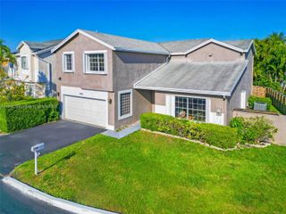 9465 SW 146th Ct, Miami, FL 33186