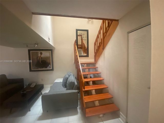 11800 SW 80th Street 114, Miami, FL 33183
