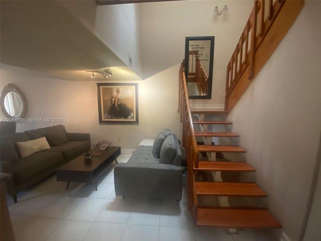 11800 SW 80th Street 114, Miami, FL 33183