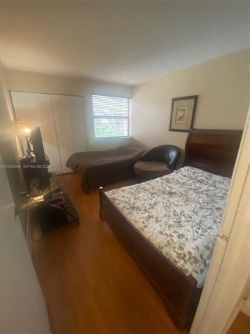 11800 SW 80th Street 114, Miami, FL 33183