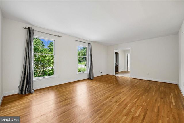 8720 CAMILLE, Potomac, MD 20854