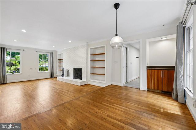 8720 CAMILLE, Potomac, MD 20854