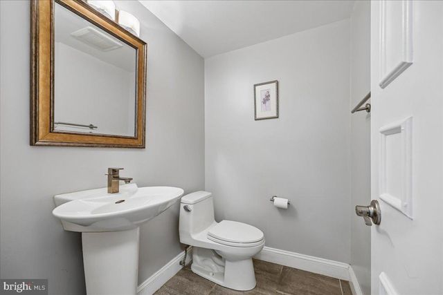 8720 CAMILLE, Potomac, MD 20854