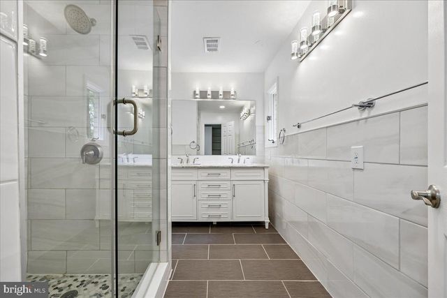 8720 CAMILLE, Potomac, MD 20854