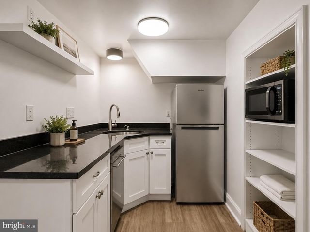 8720 CAMILLE, Potomac, MD 20854