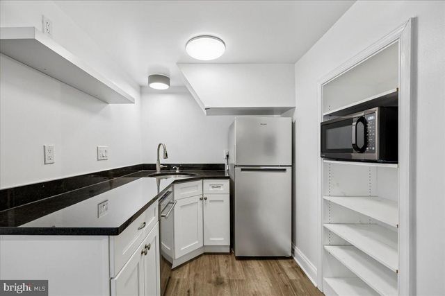 8720 CAMILLE, Potomac, MD 20854