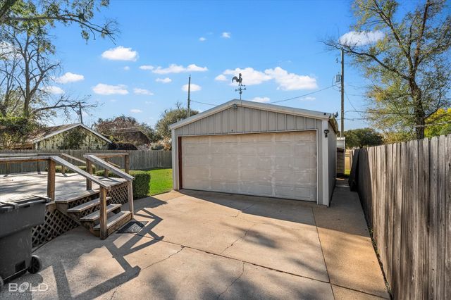 3646 Greenway Place, Shreveport, LA 71105