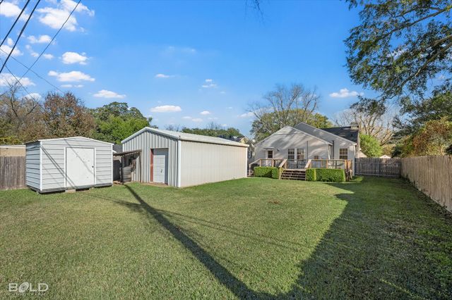 3646 Greenway Place, Shreveport, LA 71105