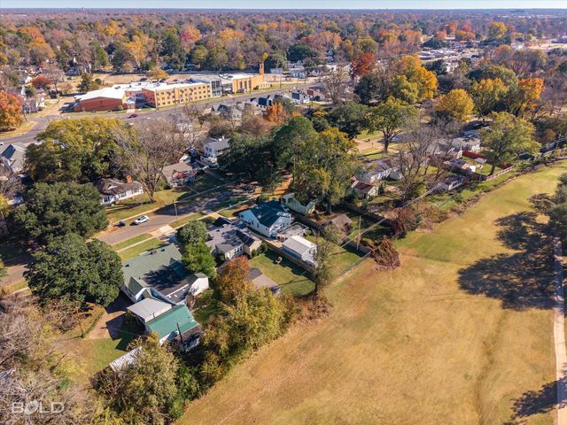 3646 Greenway Place, Shreveport, LA 71105