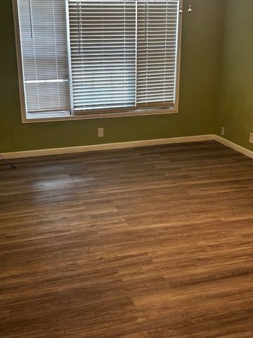 202 E Carolyn Drive, Garland, TX 75041