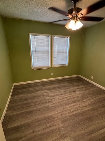 202 E Carolyn Drive, Garland, TX 75041
