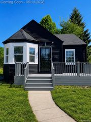 12740 August Street, Detroit, MI 48205