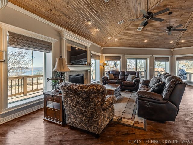 36375 S Wilderness Lane, Cookson, OK 74427