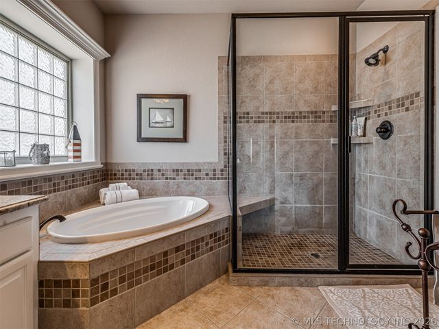 36375 S Wilderness Lane, Cookson, OK 74427