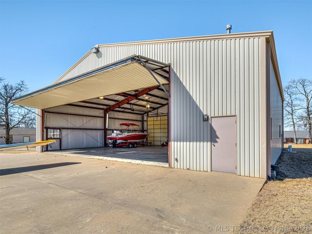 36375 S Wilderness Lane, Cookson, OK 74427