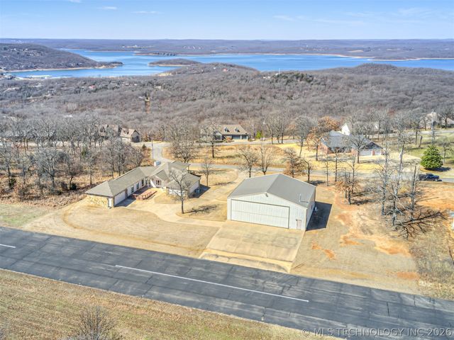 36375 S Wilderness Lane, Cookson, OK 74427