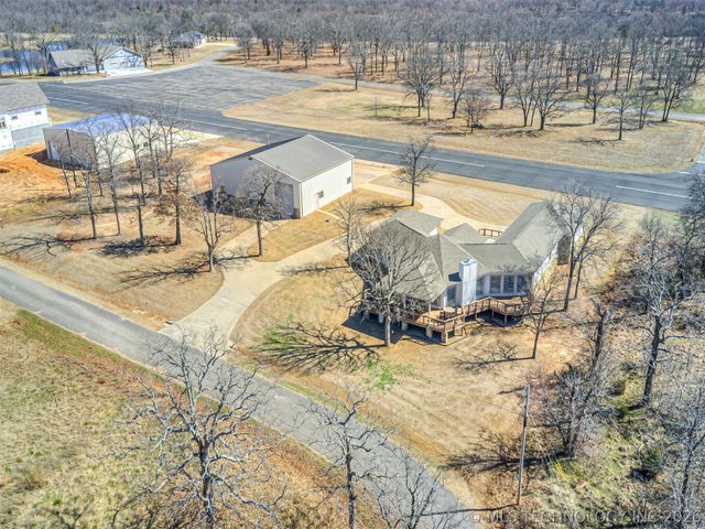 36375 S Wilderness Lane, Cookson, OK 74427