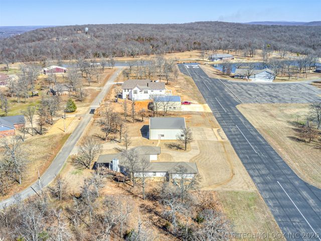 36375 S Wilderness Lane, Cookson, OK 74427