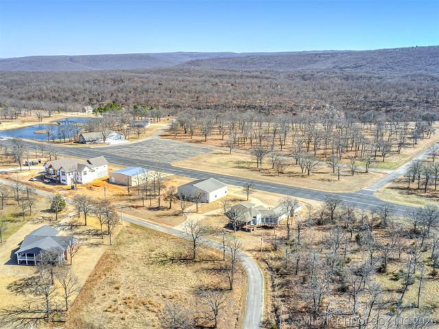 36375 S Wilderness Lane, Cookson, OK 74427