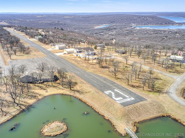 36375 S Wilderness Lane, Cookson, OK 74427