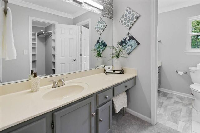 5507 Barons Point, Ooltewah, TN 37363