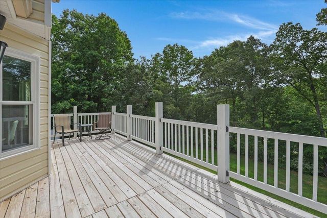 5507 Barons Point, Ooltewah, TN 37363