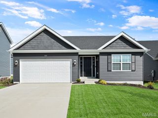 45 Fall Meadow Court, Fenton, MO 63026