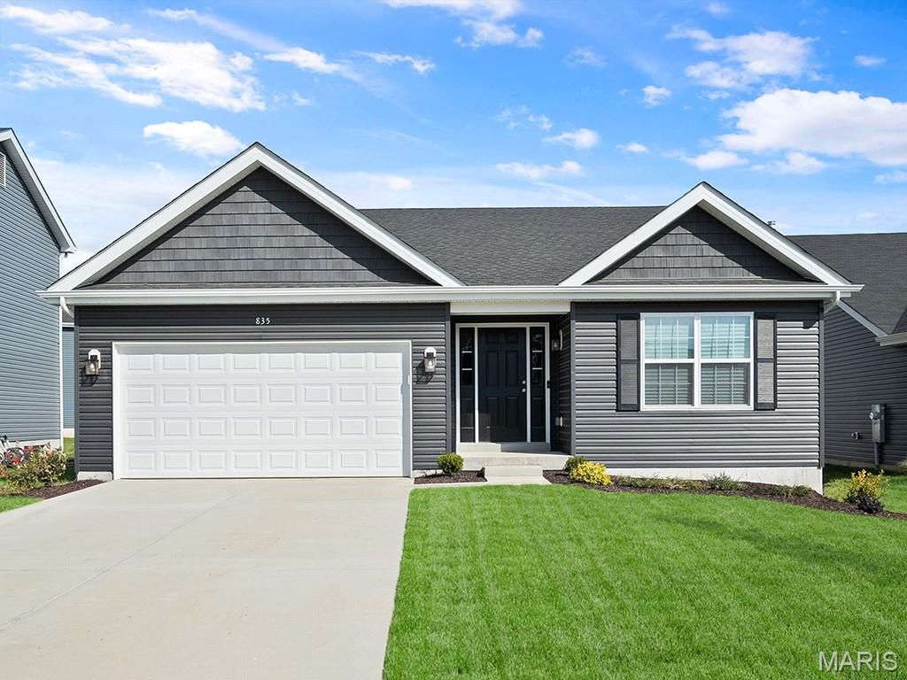 45 Fall Meadow Court, Fenton, MO 63026