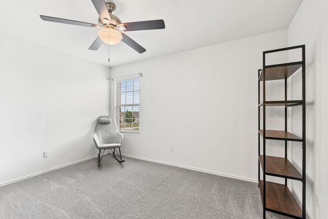 136 Copper LN, Kyle, TX 78640