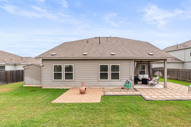 136 Copper LN, Kyle, TX 78640